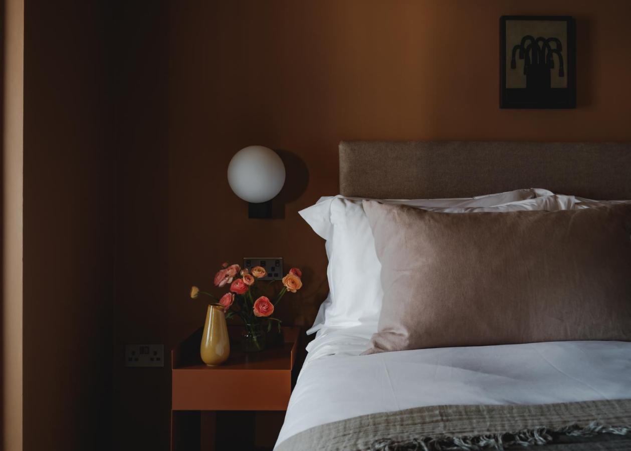 Leighton House - Boutique Guesthouse Bath Luaran gambar A bedroom at the hotel