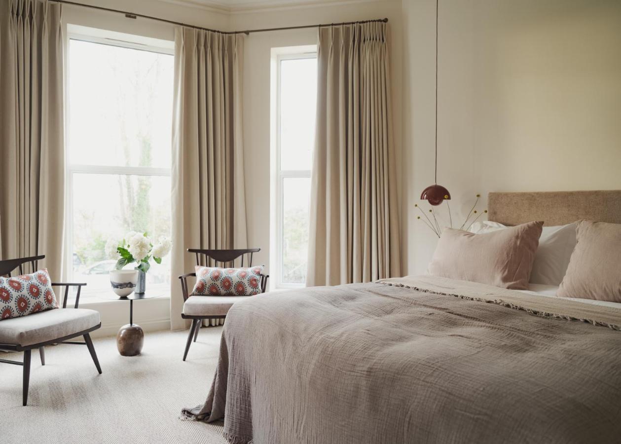 Leighton House - Boutique Guesthouse Bath Luaran gambar A bedroom at the Hotel