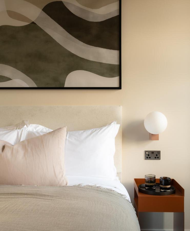 Leighton House - Boutique Guesthouse Bath Luaran gambar A bedroom at the hotel