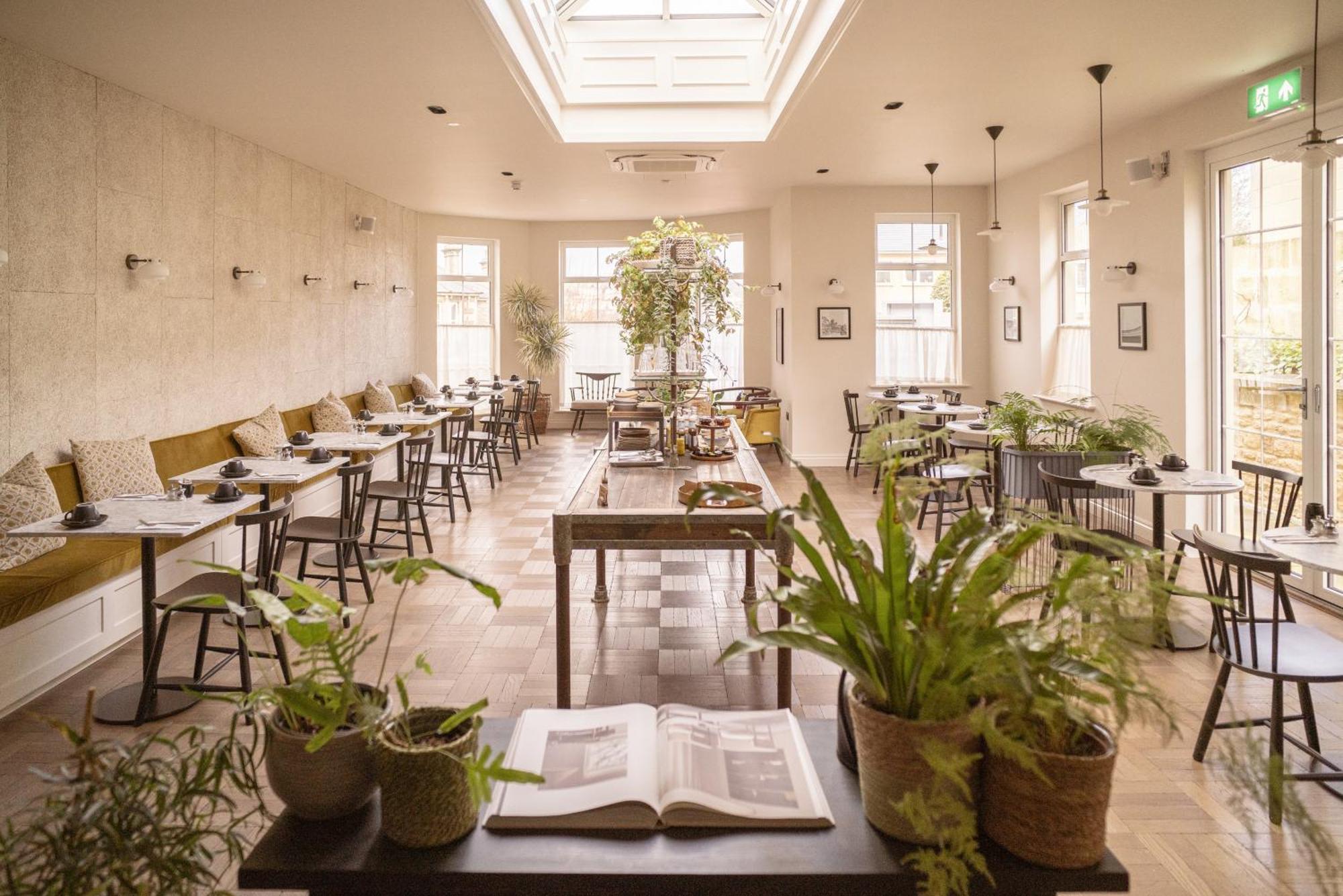 Leighton House - Boutique Guesthouse Bath Luaran gambar The interior of the restaurant