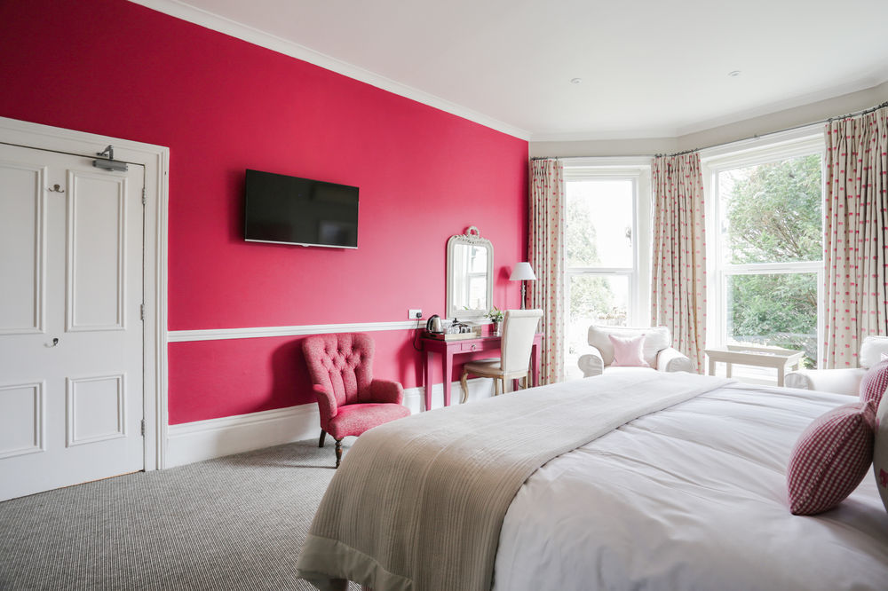 Leighton House - Boutique Guesthouse Bath Luaran gambar A bedroom at The Old Swan